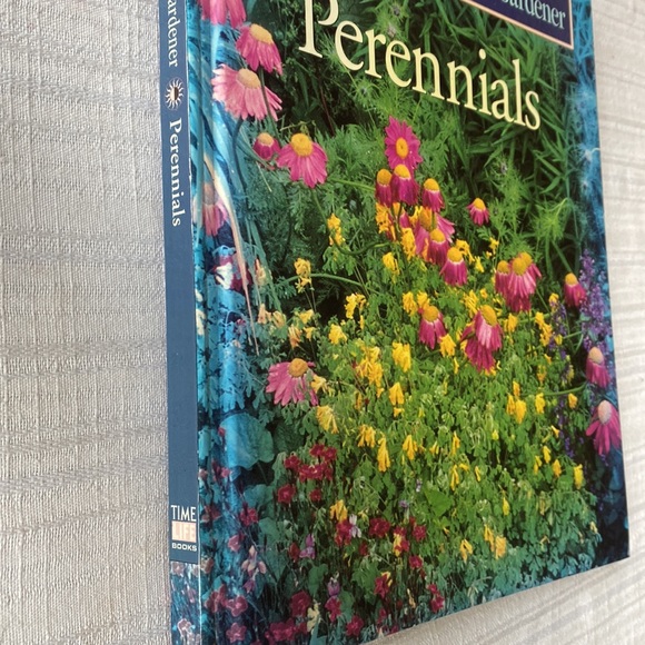VTG The Time Life Complete Gardner -Perennials by the Editors of Time-Life Books - Picture 3 of 5